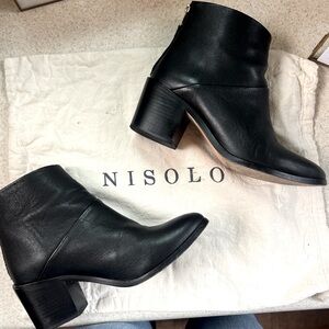 Nisolo Dari Commuter Boot